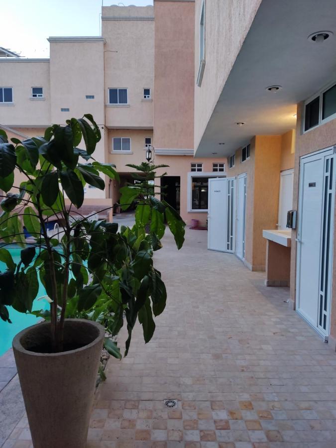 Hotel Casa Garatusa Yuriria Exterior photo
